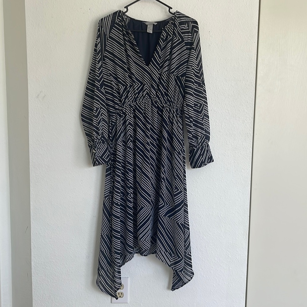 H&M long sleeve dress size 4
